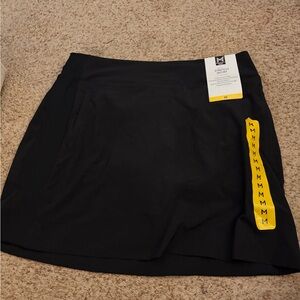 Black Athletic Skort with Side Pocket